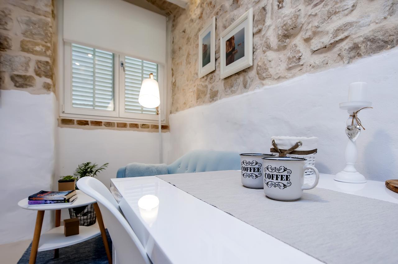 Luna Rooms And Studios Rovinj Extérieur photo