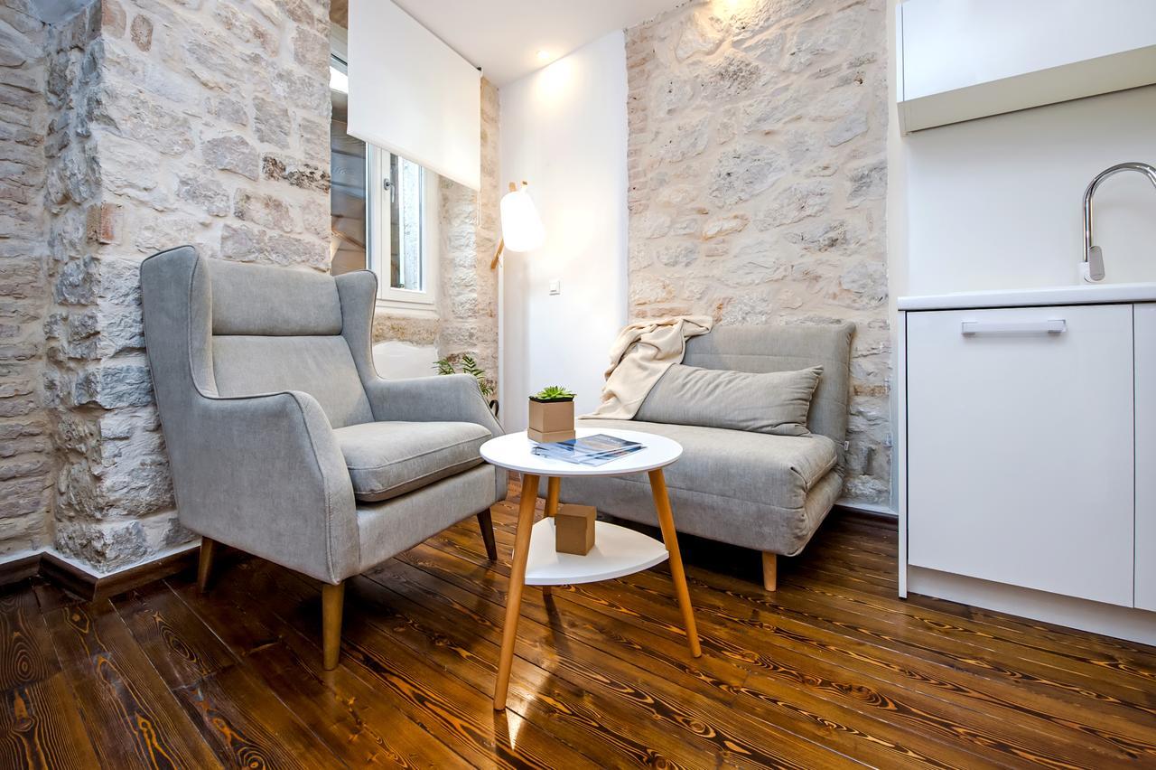 Luna Rooms And Studios Rovinj Extérieur photo