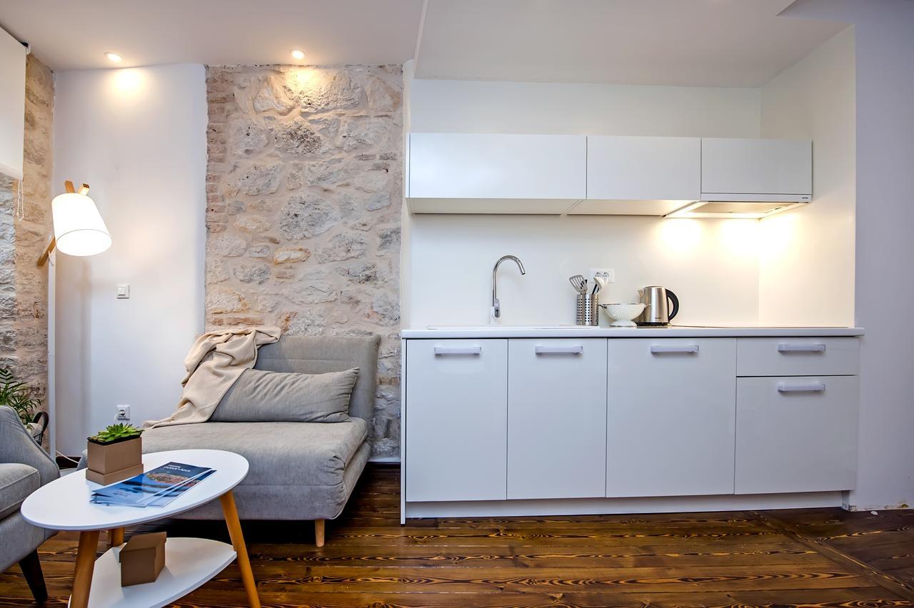 Luna Rooms And Studios Rovinj Extérieur photo