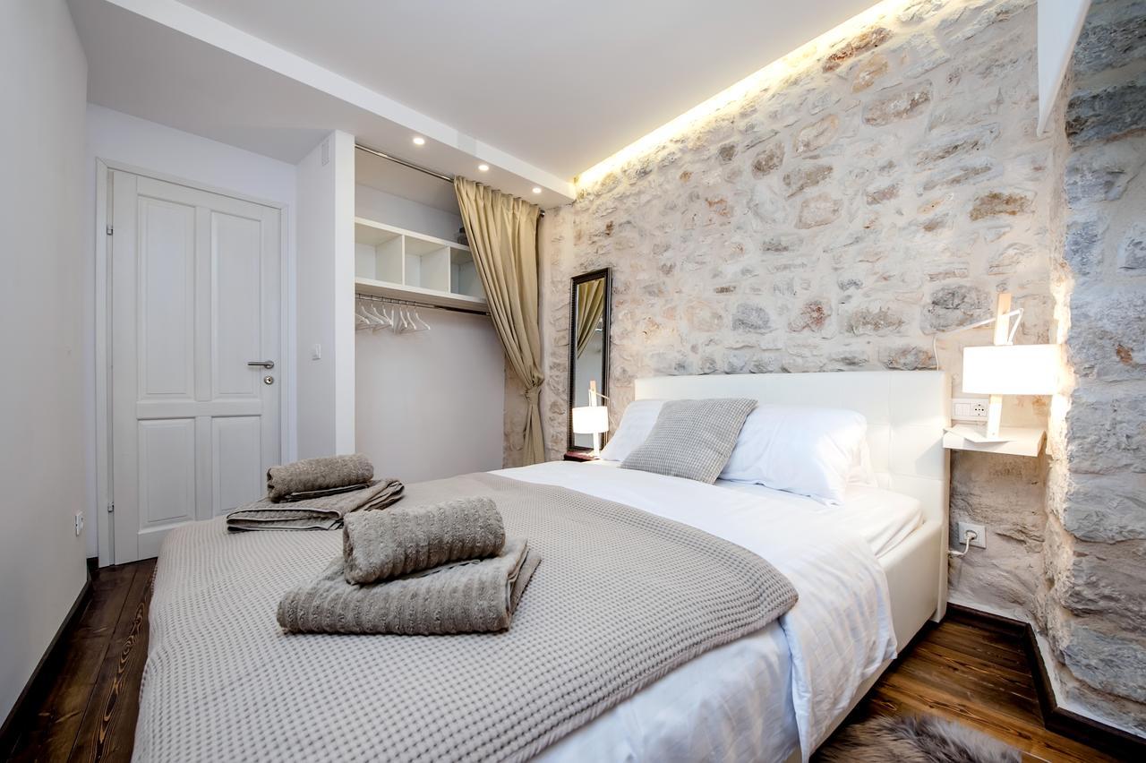 Luna Rooms And Studios Rovinj Extérieur photo