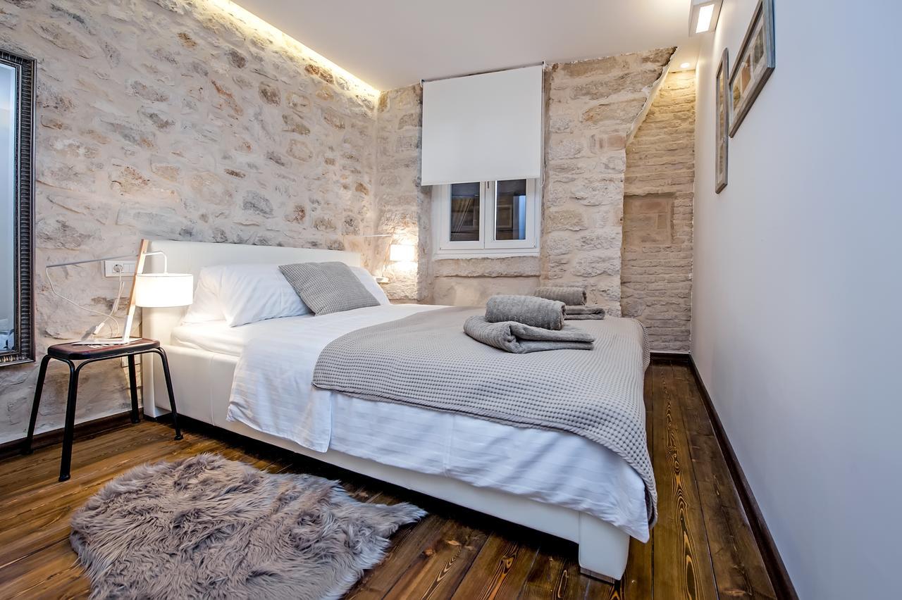 Luna Rooms And Studios Rovinj Extérieur photo